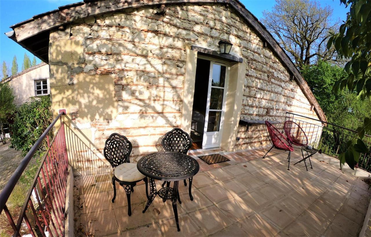 LA CARRETERIE - Maison de Famille{s} Pineuilh Extérieur photo
