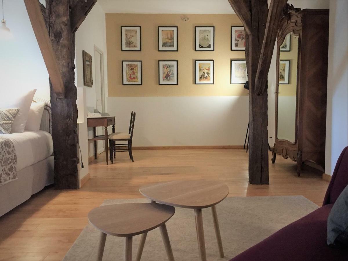 LA CARRETERIE - Maison de Famille{s} Pineuilh Extérieur photo
