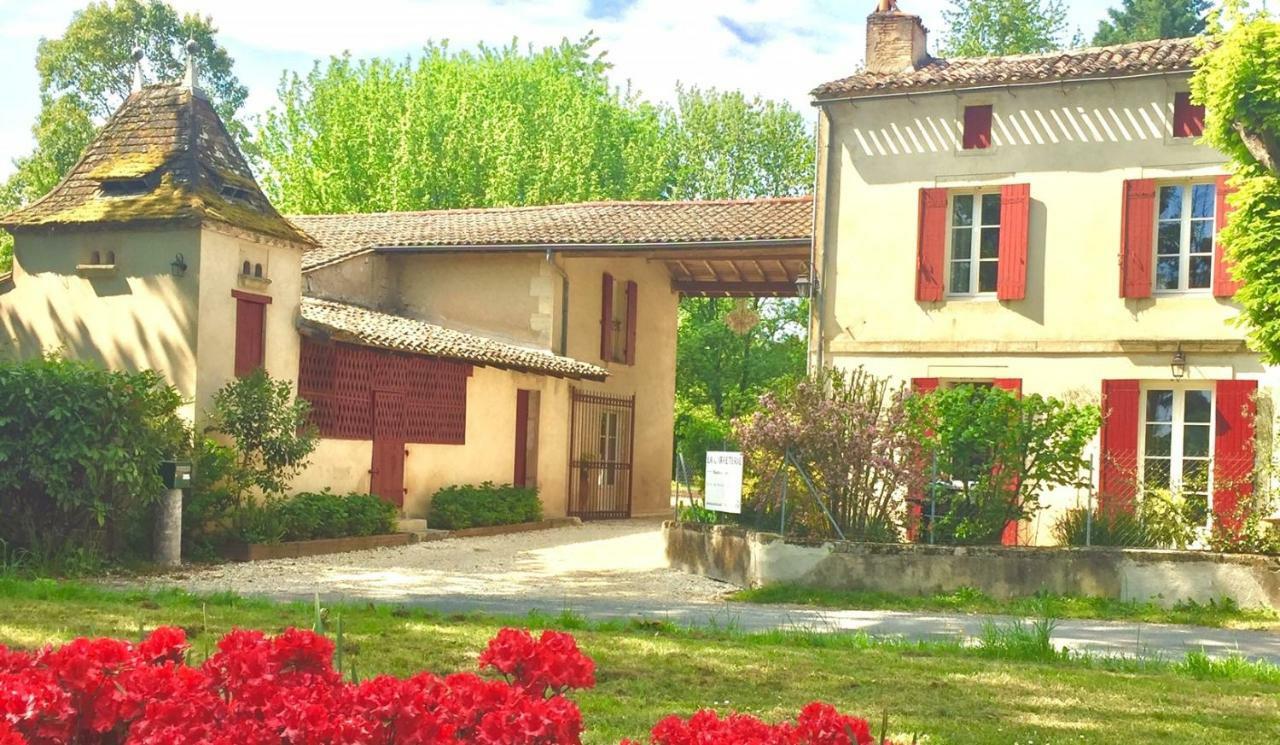 LA CARRETERIE - Maison de Famille{s} Pineuilh Extérieur photo