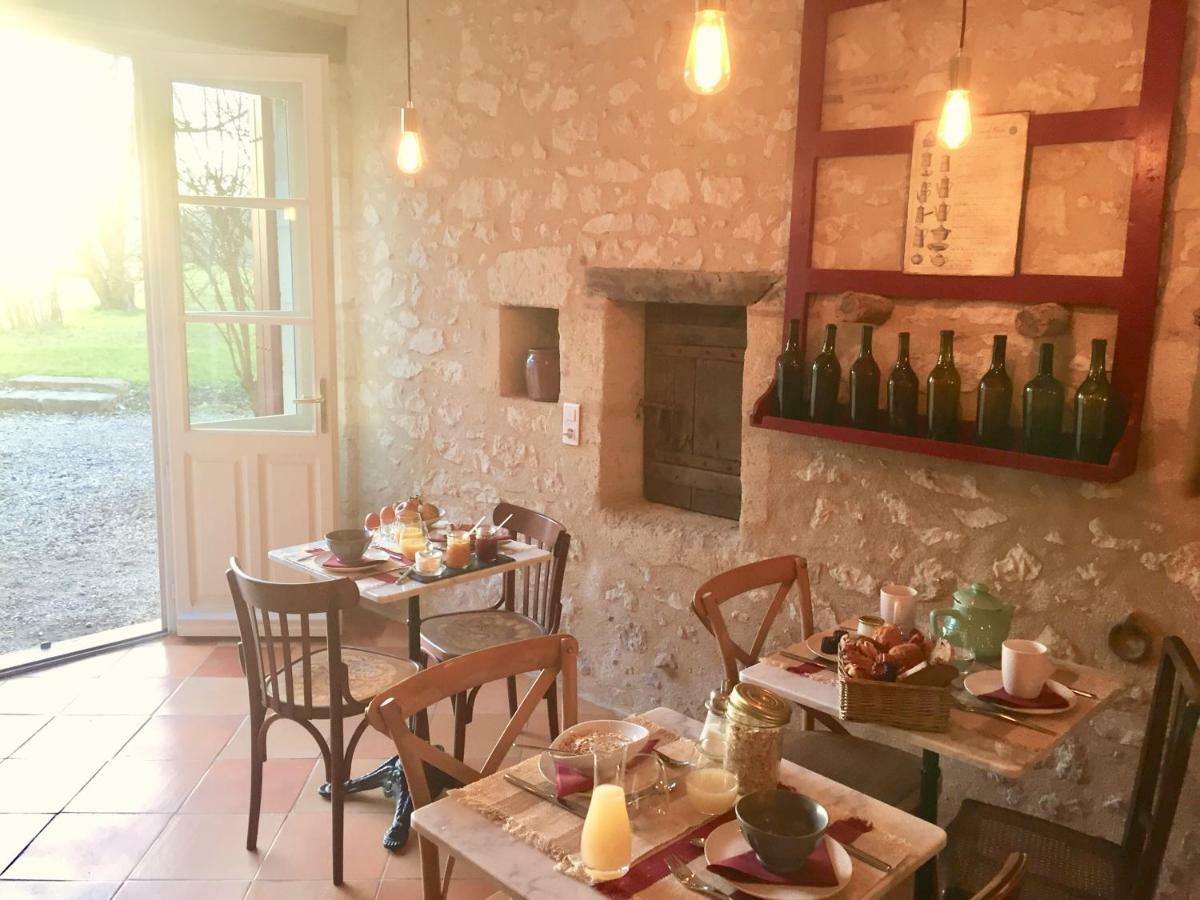 LA CARRETERIE - Maison de Famille{s} Pineuilh Extérieur photo